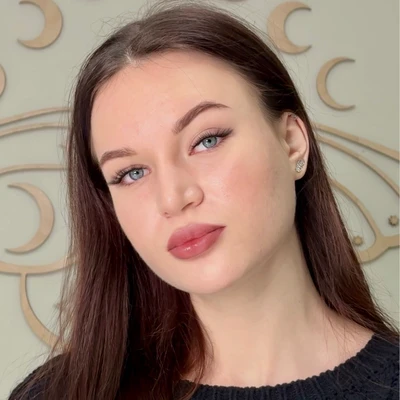 Яна (мастер)