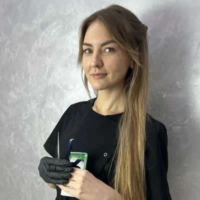 Лесова Анжелика