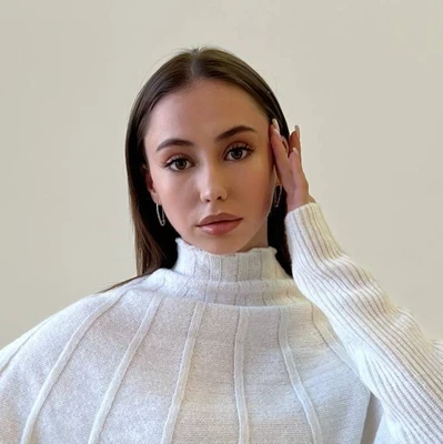 Учеваткина Элина