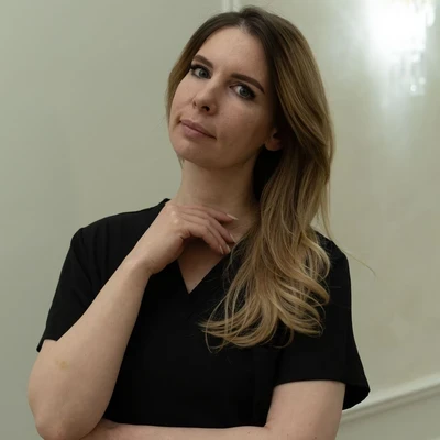 Лоленко Яна