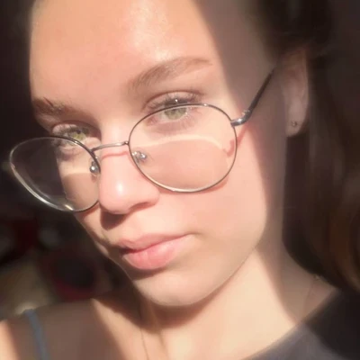 полина
