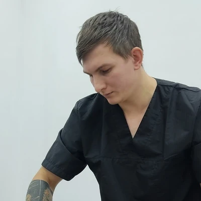 Артём