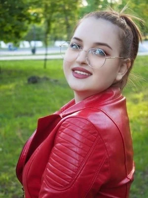 Виктория Роменко