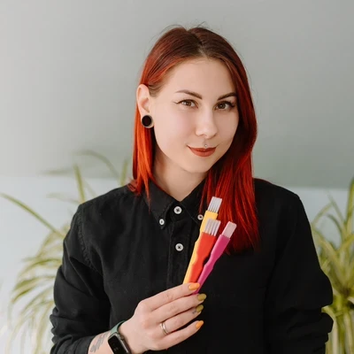 Литвинова Яна