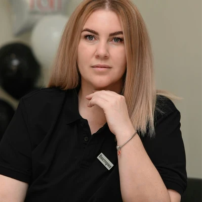 Такмакова Виктория