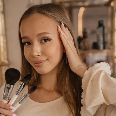 Крюкова Алена