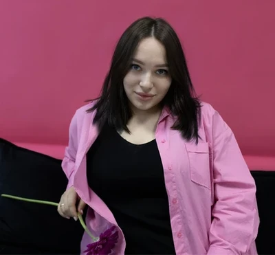 Полина Николаева