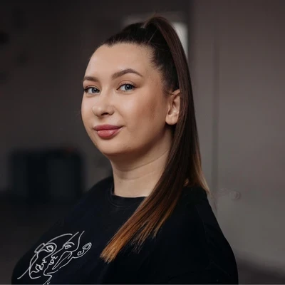 Смирнова Янина