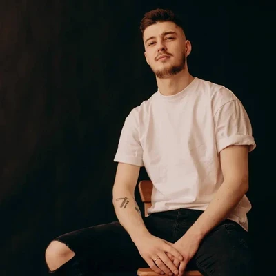 Стас