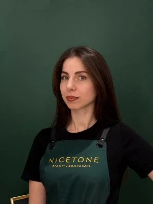 Соня Исраилова