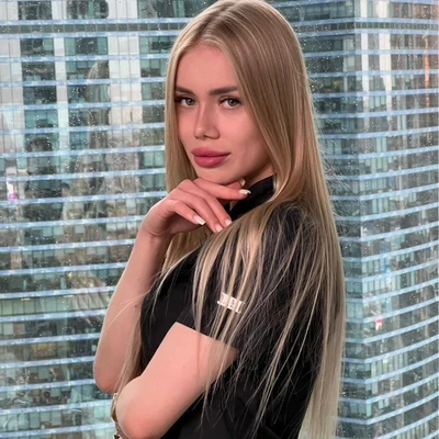 Топ  Анастасия