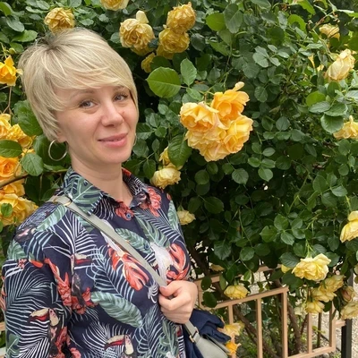 СТАЖЕР Ксения