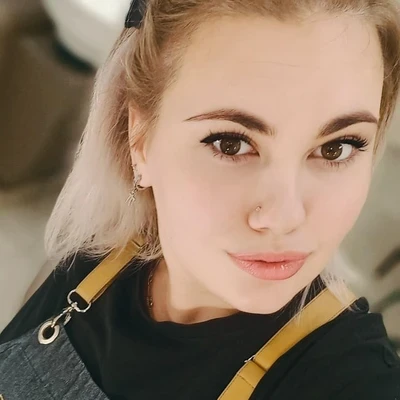 Полина