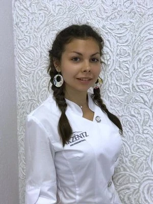 Полина