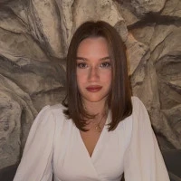 Полина