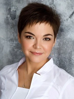 Елена Ломакина