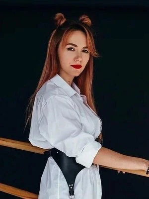 Александра Петрова