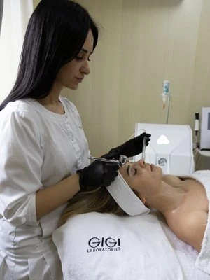 Тата Акопян