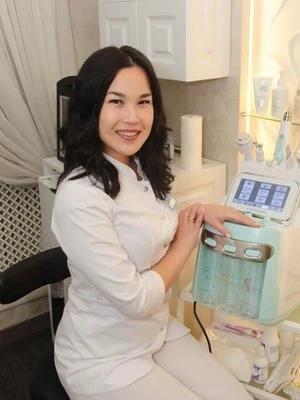 Айна Камзаевна Латыпова