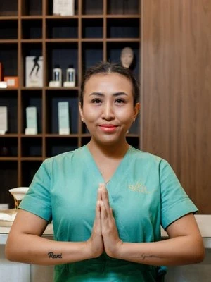 (Rani Dvi Agustina) Агустина