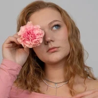 Олеся Сургина