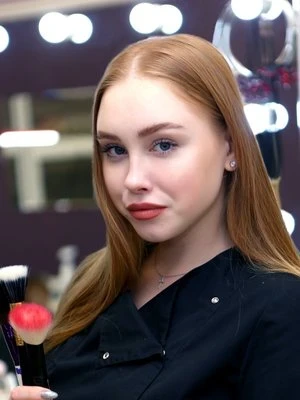 Олеся Манохина