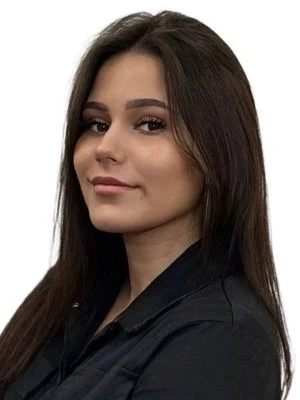 Яна Асманова