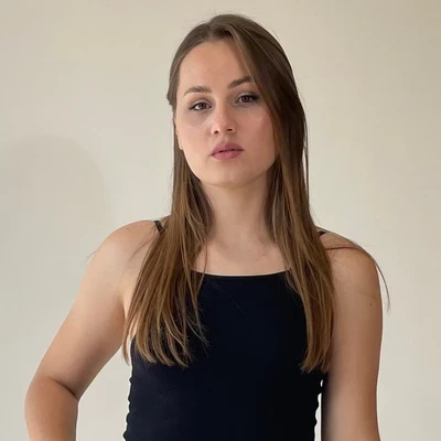 Тахмезова Элина