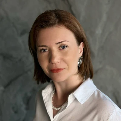 Белякова Елена